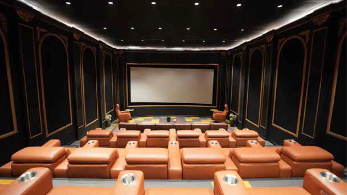 Kohinoor Woodshire Bhugaon Cinema Hall Image